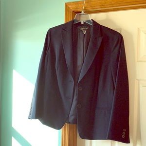 Navy JNY easy care blazer